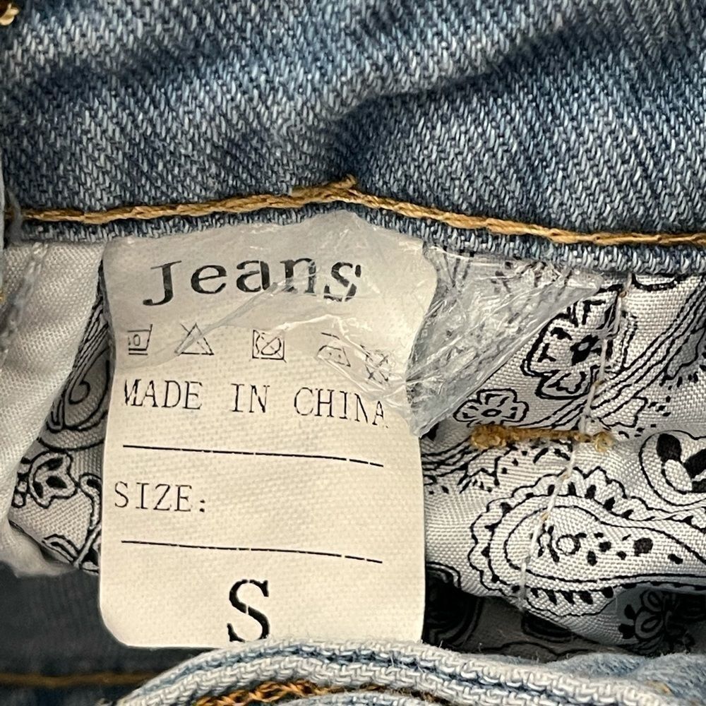 Jean Distressed Overalls - Picture 5 of 11